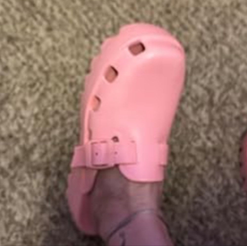 NWT Pink Clogs - Picture 2 of 2
